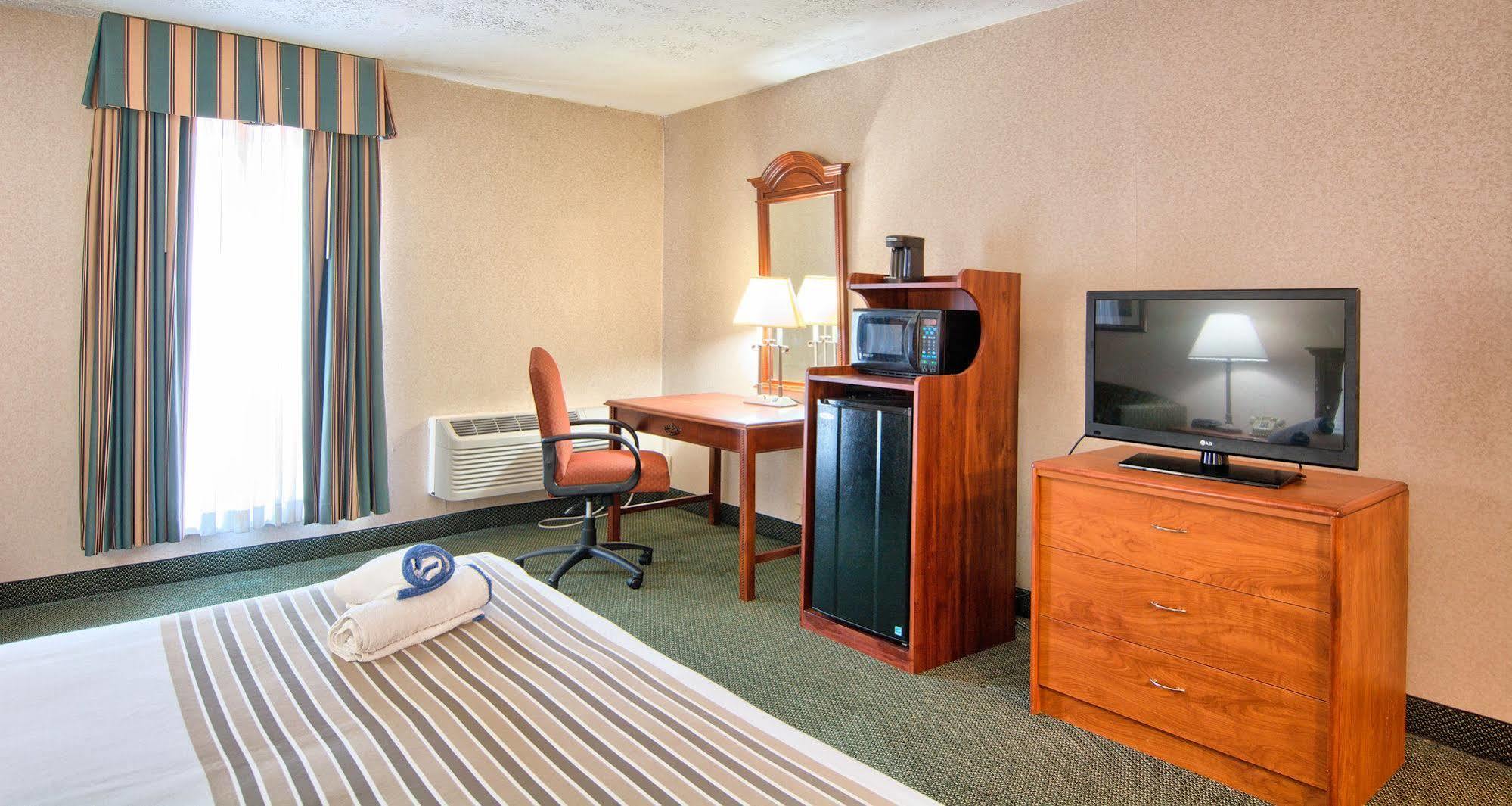 Days Inn By Wyndham Doswell \/ Kings Dominion Area Dış mekan fotoğraf